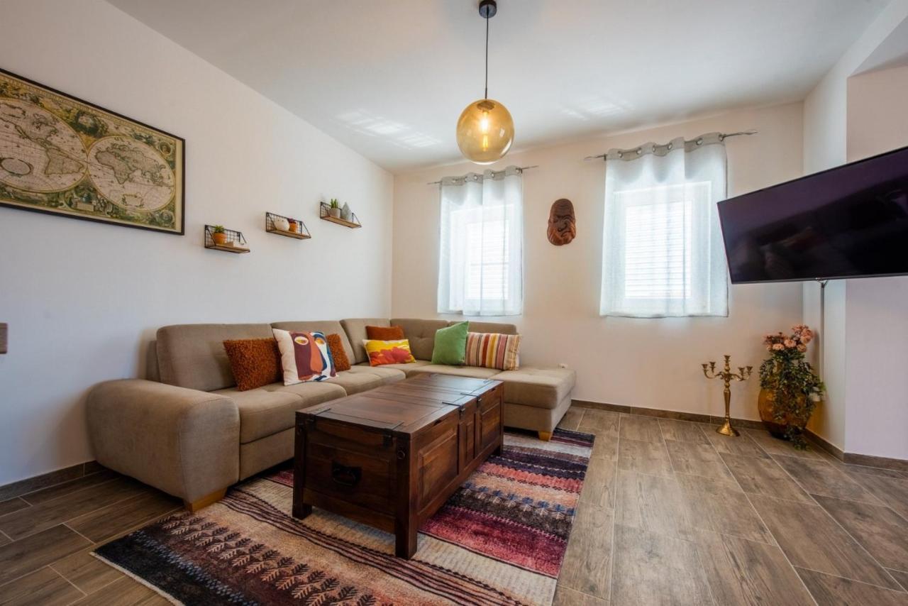Apartman Paula Kaštela Extérieur photo