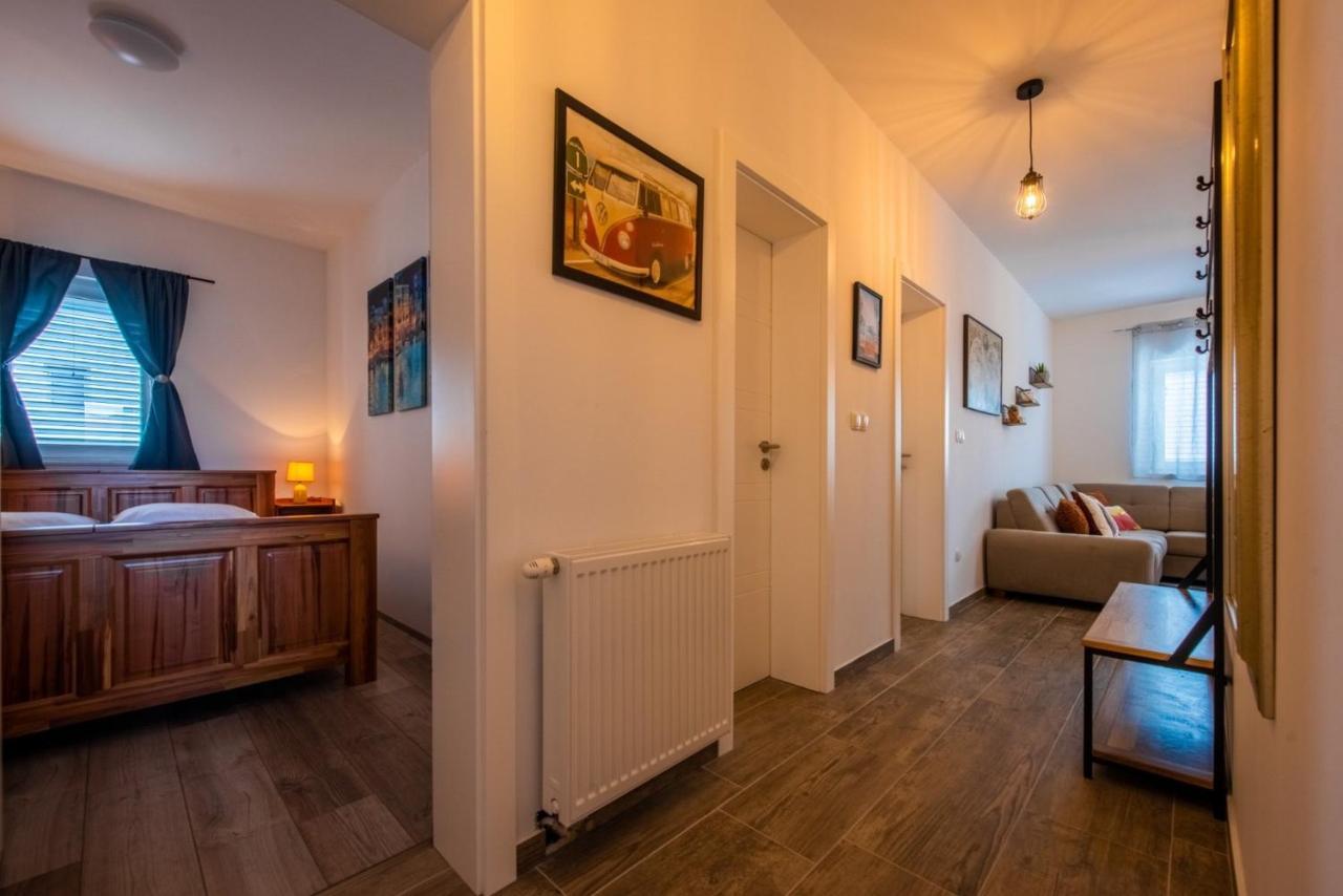 Apartman Paula Kaštela Extérieur photo