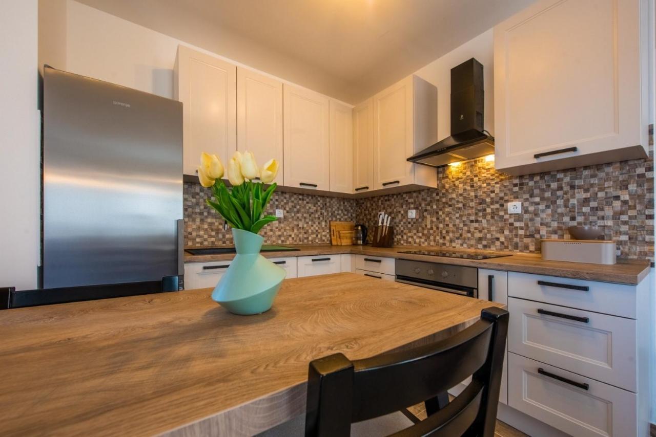 Apartman Paula Kaštela Extérieur photo